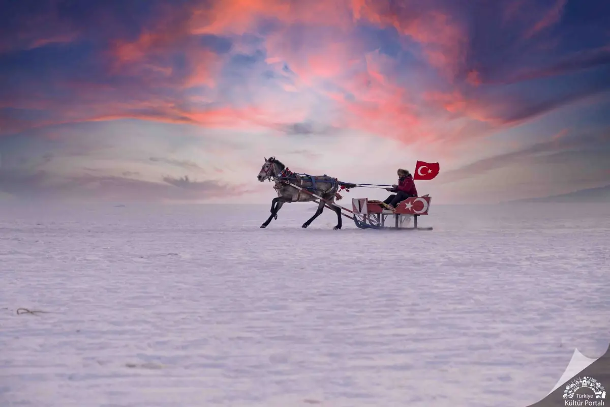 Çıldır Gölü