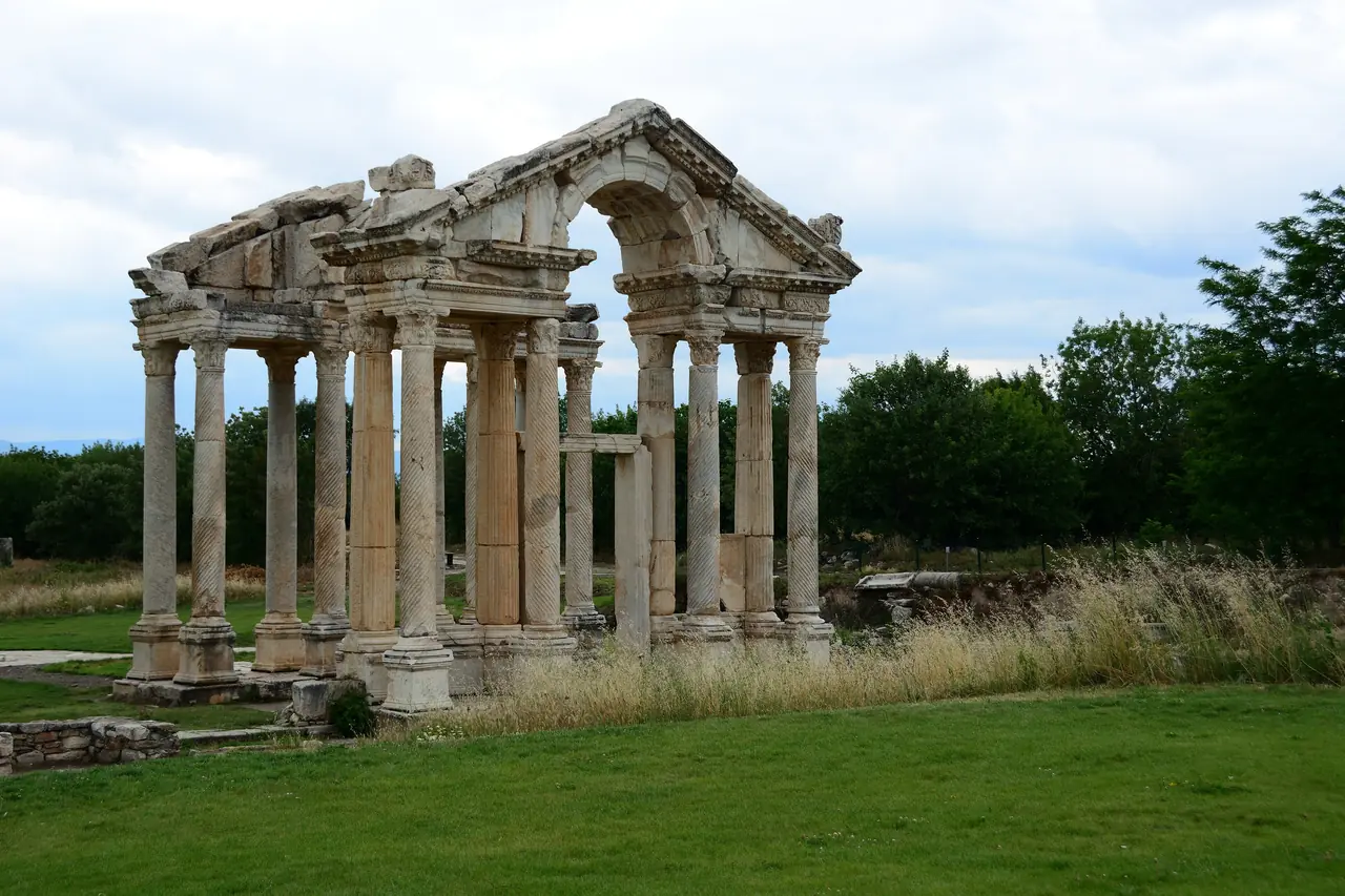 Aphrodisias Tetrapylon, Karacasu, Aydın