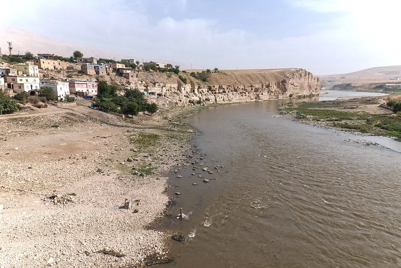 Hasankeyf ve Dicle kıyısı