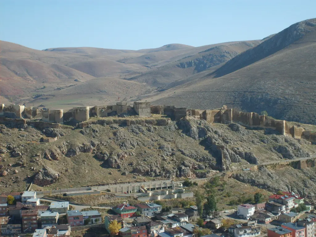 Bayburt Kalesi ve Merkez