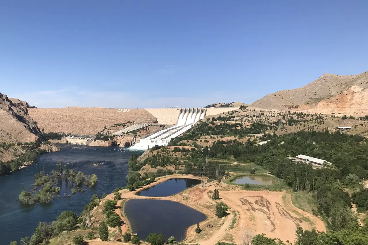 Güney Keban Baraj Gölü, Elazığ