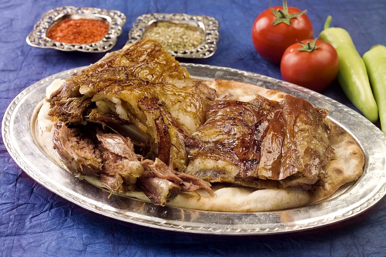Isparta fırın kebabı