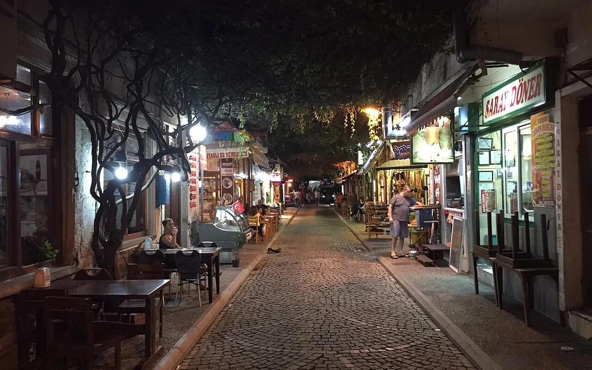 Eski Foça, İzmir