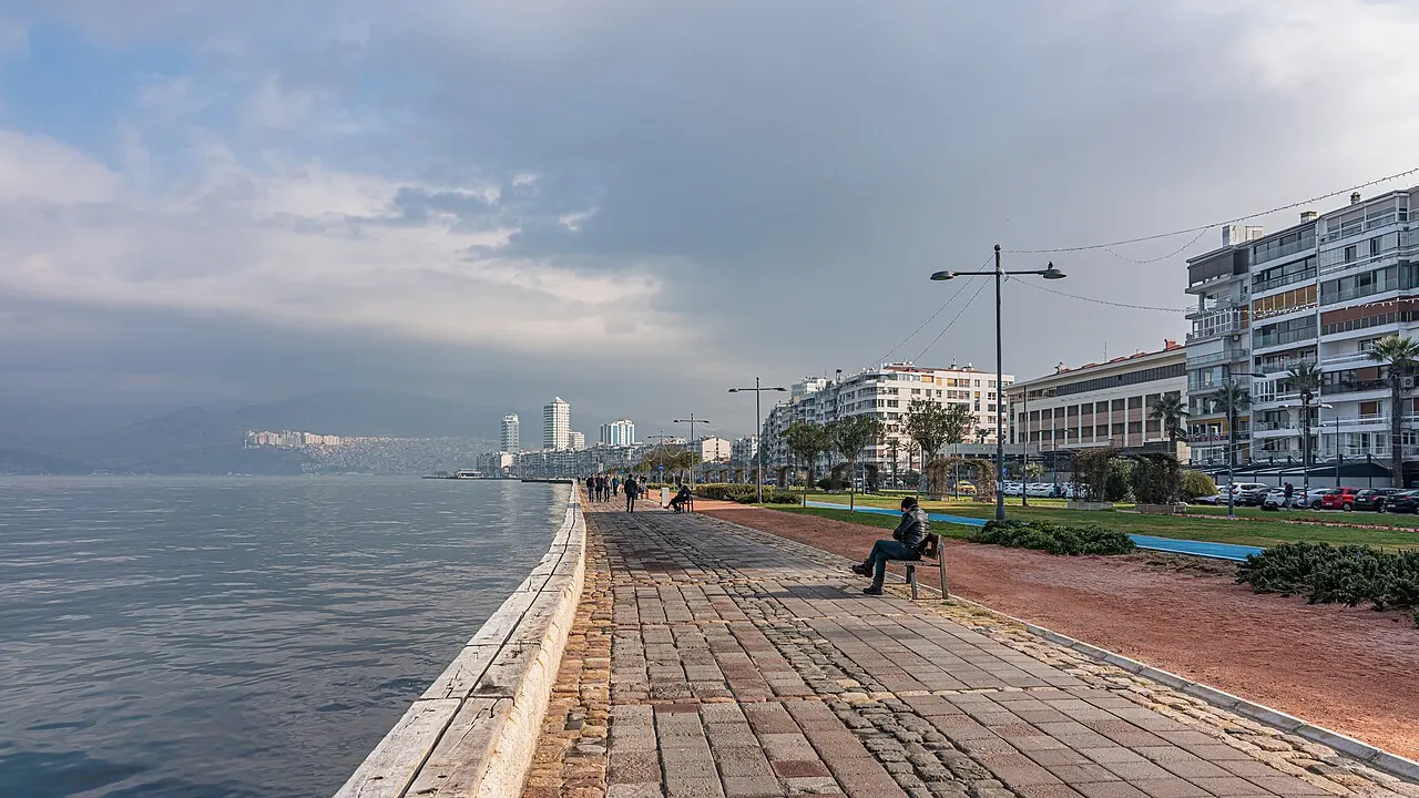 İzmir Gezi Rehberi