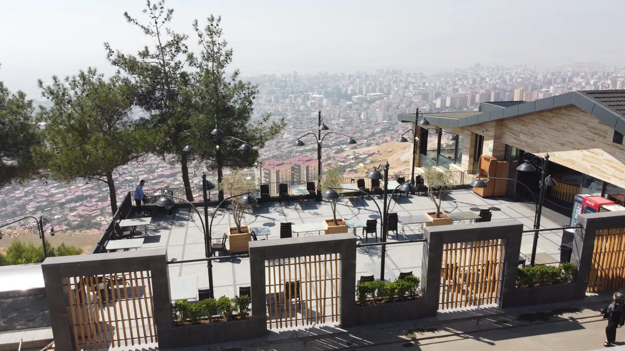 Şairler Tepesi, Kahramanmaraş