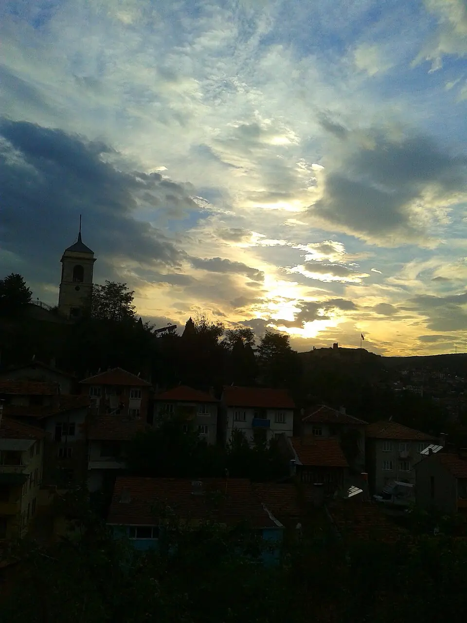 Saat Kulesi ve Kale silüeti, Kastamonu