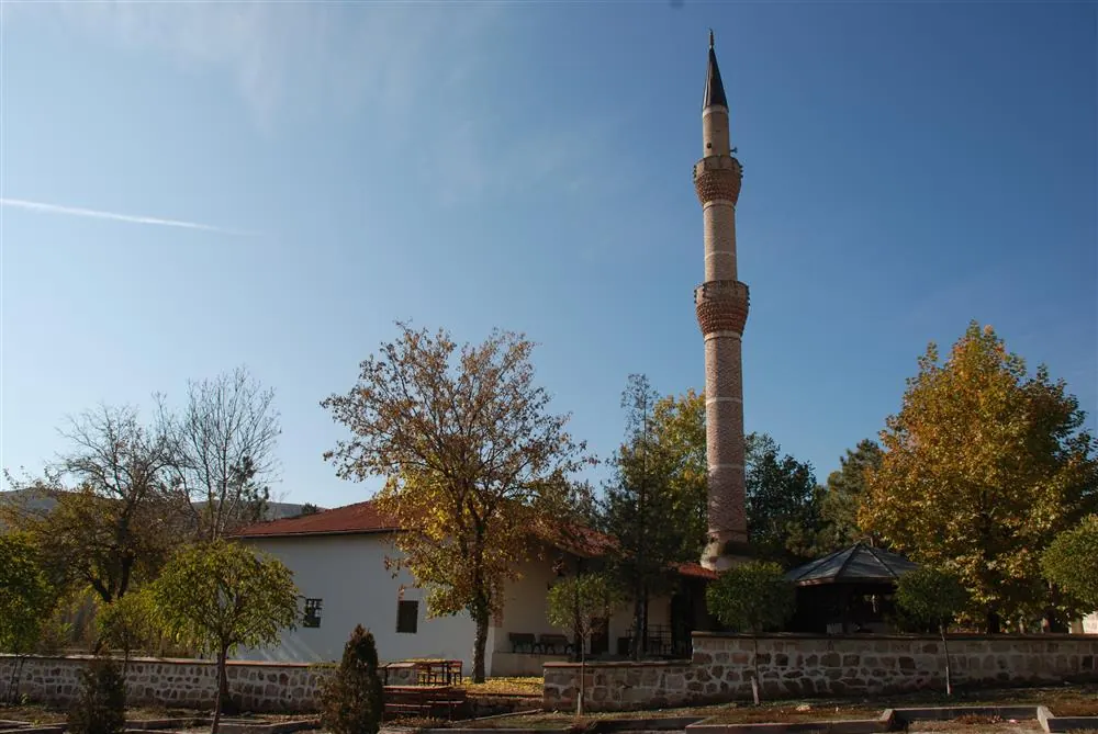Şeyh Şami Camii ve Türbesi, Sulakyurt