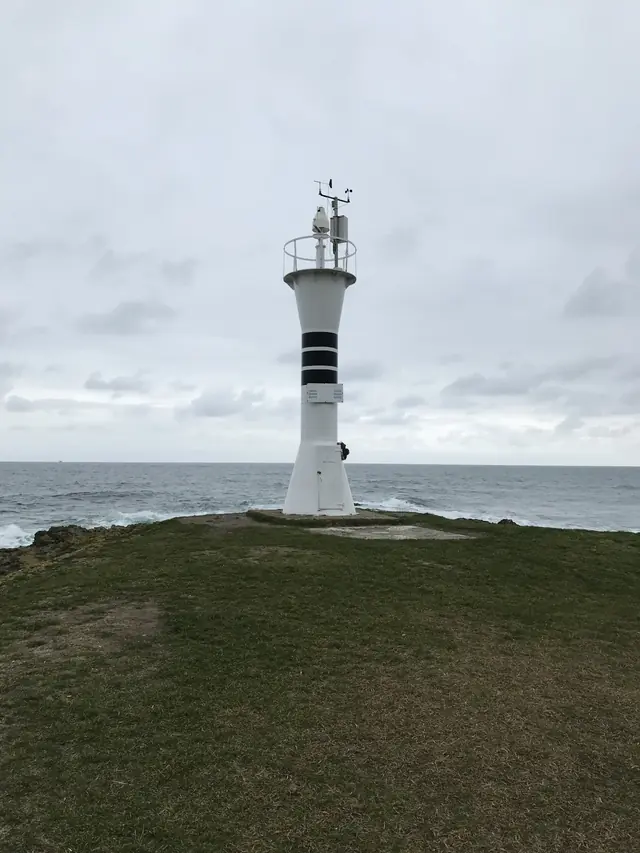 Yason Burnu Deniz Feneri, Perşembe