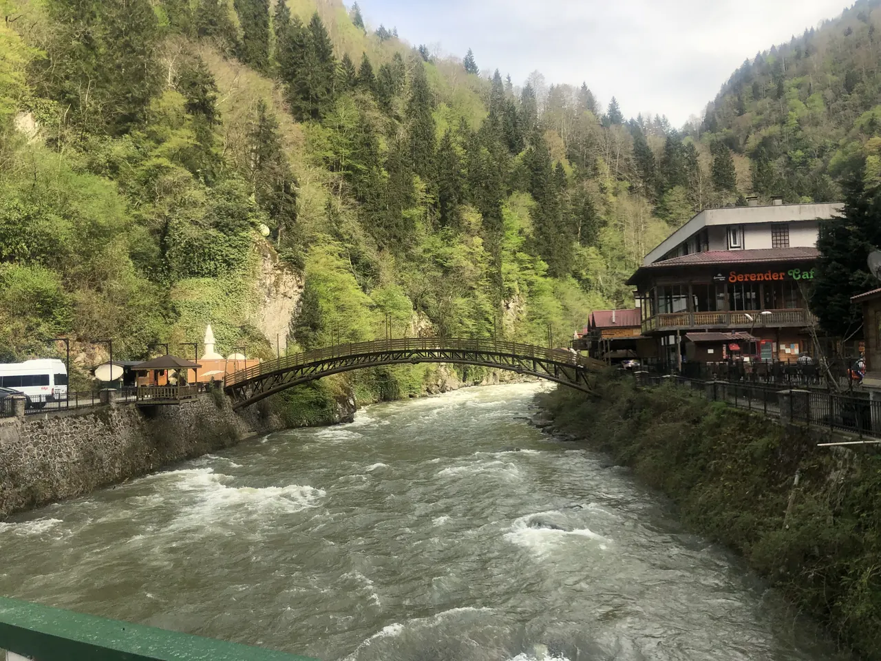 Çamlıhemşin, Rize