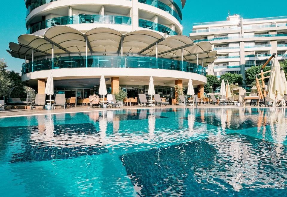 Sunprime C-Lounge