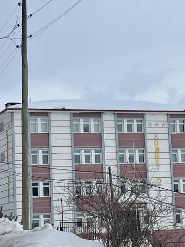 Zirve Otel Dağ Manzaralı Çift Kişilik Oda