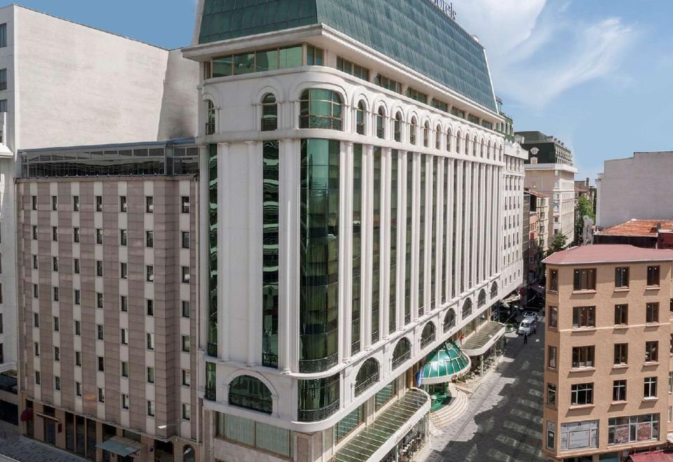 Elite World İstanbul Taksim Hotel